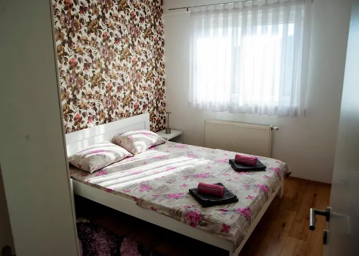 Apartman Majna
